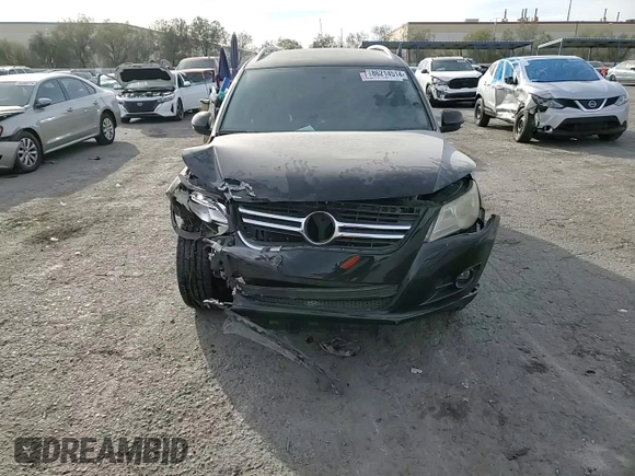 2010 Volkswagen Tiguan Wolfsburg Edition with VIN WVGAV7AX5AW002900, listed as a Copart auction lot 86214514 with 153,645 mi miles and Salvage title. Bid and sale history available at DreamBid. Image 11.