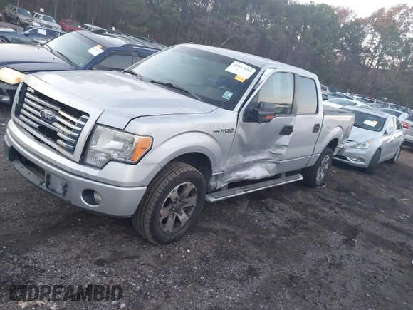 2012 Ford F-150 XL with VIN 1FTEW1CM4CKD41600, listed as a IAAI auction lot 40813693 with 332,680 mi miles. Bid and sale history available at carsss.com. Image 17.