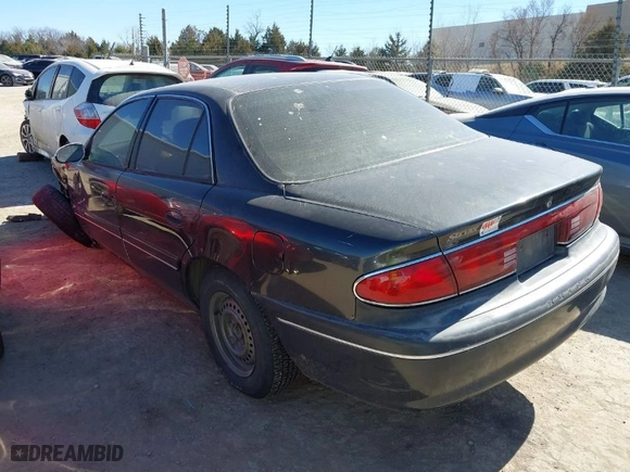 2001 Buick Century Custom with VIN 2G4WS52J611265191, listed as a IAAI auction lot 41695250 with 237120 miles. Bid and sale history available at carsss.com. Image 3.