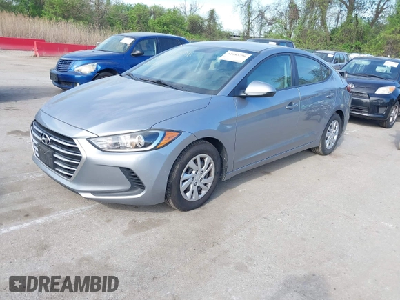 2017 Hyundai Elantra SE z VIN 5NPD74LF9HH112492, wystawiony jako IAAI lot #42083796 z przebiegiem 142 877 mil mil oraz . Historia ofert i sprzedaży dostępna na DreamBid. Obrazek 17.