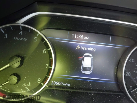2021 Nissan Murano SL with VIN 5N1AZ2CS3MC117994, listed as a IAAI auction lot 41332184 with 20,600 mi miles and . Bid and sale history available at DreamBid. Image 7.