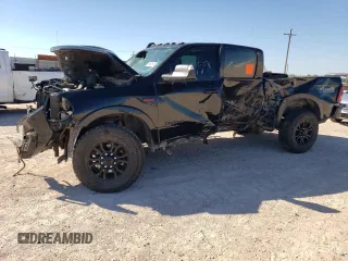 2022 Ram 2500 Laramie z VIN 3C6UR5FJ2NG144079, wystawiony jako Copart lot #68461813 z przebiegiem 155 979 mil mil oraz Nie do naprawy • Non repairable. Historia ofert i sprzedaży dostępna na DreamBid. Obrazek 1.