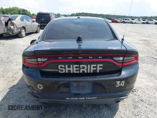 2021 Dodge Charger Police z VIN 2C3CDXAT7MH523170, wystawiony jako IAAI lot #42322244 z przebiegiem 90 825 mil mil oraz . Historia ofert i sprzedaży dostępna na DreamBid. Obrazek 16.