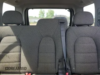 2005 Ford Explorer XLS с VIN 1FMZU62K05UA74799, выставлен на аукционе Copart как лот 55197744 с пробегом 119 167 миль миль и Списание • Salvage title. История ставок и продаж доступна на DreamBid. Изображение 10.
