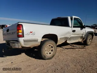 2002 Chevrolet Silverado 1500 LS with VIN 1GCEK14V02Z205165, listed as a Copart auction lot 84061264 with 272,608 mi miles and Salvage Title. Bid and sale history available at carsss.com. Image 3.