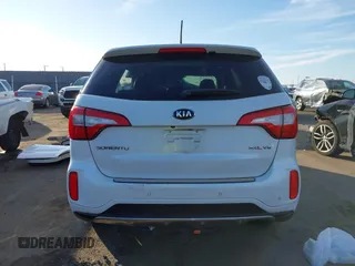 2015 Kia Sorento SX with VIN 5XYKWDA74FG655291, listed as a IAAI auction lot 41285425 with Not Provided miles. Bid and sale history available at carsss.com. Image 17.