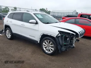 2017 Jeep Cherokee High Altitude with VIN 1C4PJMDSXHW567338, listed as a IAAI auction lot 42330760 with 52,590 mi miles and . Bid and sale history available at DreamBid. Image 1.
