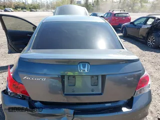 2009 Honda Accord LX-P z VIN 1HGCP26419A020281, wystawiony jako IAAI lot #42160526 z przebiegiem 124 473 mil mil oraz . Historia ofert i sprzedaży dostępna na DreamBid. Obrazek 16.