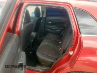 2014 Mitsubishi Outlander SE z VIN 4A4AP4AU7EE010827, wystawiony jako Copart lot #59308555 z przebiegiem 165 321 mil mil oraz Szkoda całkowita • Salvage title. Historia ofert i sprzedaży dostępna na DreamBid. Obrazek 10.
