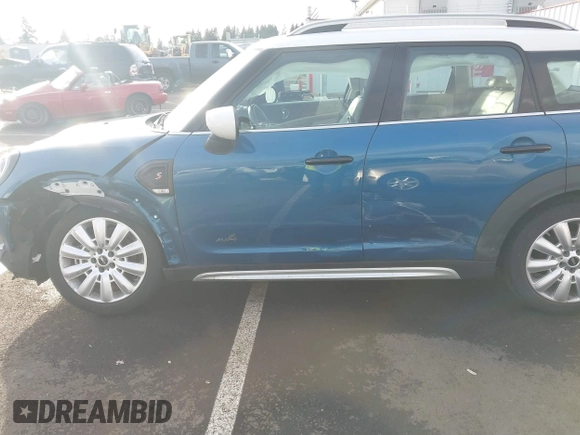 2022 MINI Countryman Cooper S with VIN WMZ83BR05N3P16603, listed as a IAAI auction lot 41580533 with 40,305 mi miles and . Bid and sale history available at DreamBid. Image 6.