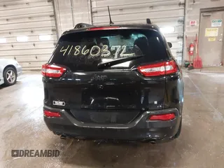 2014 Jeep Cherokee Latitude with VIN 1C4PJMCS0EW291135, listed as a IAAI auction lot 41860372 with 171,524 mi miles and . Bid and sale history available at DreamBid. Image 16.