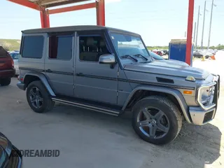 2017 Mercedes-Benz G 550 z VIN WDCYC3KF5HX264485, wystawiony jako IAAI lot #42298298 z przebiegiem 46 442 mil mil oraz . Historia ofert i sprzedaży dostępna na DreamBid. Obrazek 13.
