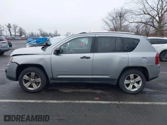 2014 Jeep Compass Sport with VIN 1C4NJDBB8ED734667, listed as a IAAI auction lot 41836914 with 221,028 mi miles. Bid and sale history available at carsss.com. Image 14.