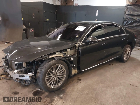 2021 Mercedes-Benz S 580 z VIN W1K6G7GB4MA018058, wystawiony jako IAAI lot #42216352 z przebiegiem 4 445 mil mil oraz . Historia ofert i sprzedaży dostępna na DreamBid. Obrazek 18.
