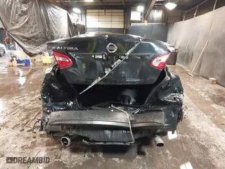 2017 Nissan Altima 2.5 SR with VIN 1N4AL3AP7HC279293, listed as a IAAI auction lot 41512244 with 68,643 mi miles. Bid and sale history available at carsss.com. Image 17.