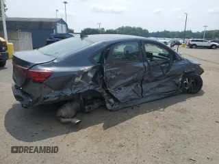 2021 Kia Forte LXS with VIN 3KPF24AD7ME290313, listed as a Copart auction lot 59758995 with 72,738 mi miles and Non repairable. Bid and sale history available at DreamBid. Image 3.