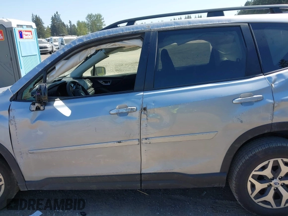 2024 Subaru Forester Premium with VIN JF2SKADC8RH494444, listed as a IAAI auction lot 42100818 with 6,371 mi miles and . Bid and sale history available at DreamBid. Image 14.