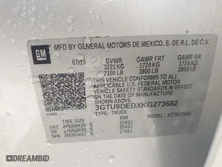 2019 GMC Sierra 1500 SLT with VIN 3GTU9DEDXKG273682, listed as a IAAI auction lot 41131281 with 1 mi miles. Bid and sale history available at carsss.com. Image 9.
