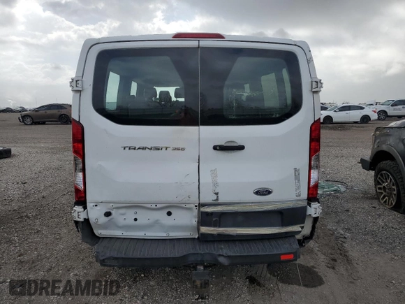 2018 Ford Transit Passenger XL with VIN 1FBZX2YM1JKA37915, listed as a Copart auction lot 47569995 with 118,147 mi miles and Clean title. Bid and sale history available at DreamBid. Image 6.