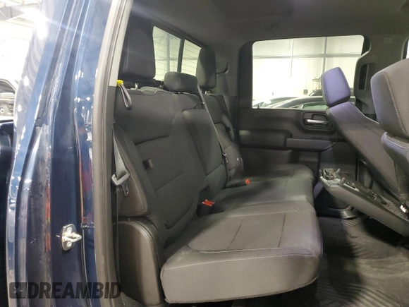 2020 Chevrolet Silverado 3500HD LT with VIN 1GC4YTE72LF333755, listed as a Copart auction lot 44764675 with 33,741 mi miles and Salvage Title. Bid and sale history available at carsss.com. Image 11.