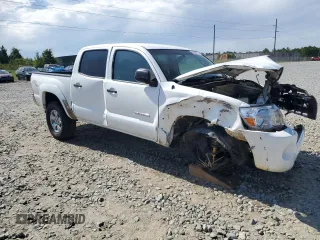 2007 Toyota Tacoma PreRunner with VIN 3TMJU62N57M047584, listed as a Copart auction lot 55884725 with 296,545 mi miles and Salvage title. Bid and sale history available at DreamBid. Image 4.