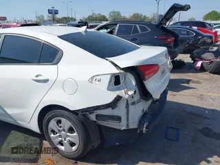 2017 Kia Forte LX with VIN 3KPFK4A71HE082296, listed as a IAAI auction lot 41860381 with 84,130 mi miles. Bid and sale history available at carsss.com. Image 6.