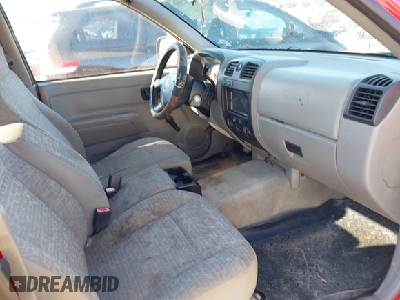 2004 Chevrolet Colorado LS Z71 with VIN 1GCDT196648210468, listed as a IAAI auction lot 41342300 with 206,478 mi miles. Bid and sale history available at carsss.com. Image 5.