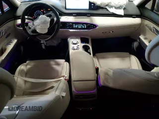2025 Genesis GV70 2.5T with VIN 5NMMADTB4SH029958, listed as a Copart auction lot 57939415 with 2,333 mi miles and Salvage title. Bid and sale history available at DreamBid. Image 8.