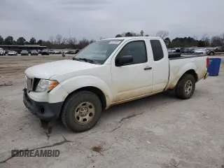 2014 Nissan Frontier S z VIN 1N6BD0CT1EN720823, wystawiony jako Copart lot #89183085 z przebiegiem 146 286 mil mil oraz Szkody całkowita. Historia ofert i sprzedaży dostępna na DreamBid. Obrazek 1.