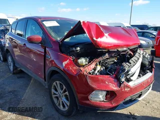2019 Ford Escape SE z VIN 1FMCU9GD6KUA58166, wystawiony jako IAAI lot #41339357 z przebiegiem 90 457 mil mil oraz . Historia ofert i sprzedaży dostępna na DreamBid. Obrazek 1.