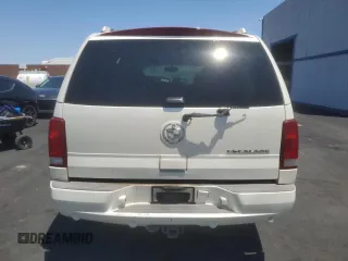 2005 Cadillac Escalade z VIN 1GYEC63T25R181430, wystawiony jako Copart lot #60573205 z przebiegiem 226 012 mil mil oraz Czysty tytuł • Clean title. Historia ofert i sprzedaży dostępna na DreamBid. Obrazek 6.