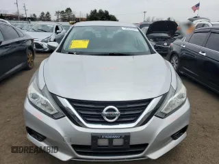 2017 Nissan Altima 2.5 SV with VIN 1N4AL3AP9HC293132, listed as a Copart auction lot 52538285 with 208,982 mi miles and Salvage Title. Bid and sale history available at carsss.com. Image 5.