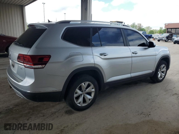 2018 Volkswagen Atlas SEL z VIN 1V2ER2CAXJC508499, wystawiony jako Copart lot #55501365 z przebiegiem 183 840 mil mil oraz Szkoda całkowita • Salvage title. Historia ofert i sprzedaży dostępna na DreamBid. Obrazek 3.