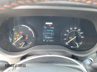 2024 Toyota Sienna XSE z VIN 5TDXSKFC0RS154398, wystawiony jako Copart lot #56039665 z przebiegiem 15 416 mil mil oraz Szkoda całkowita • Salvage title. Historia ofert i sprzedaży dostępna na DreamBid. Obrazek 9.