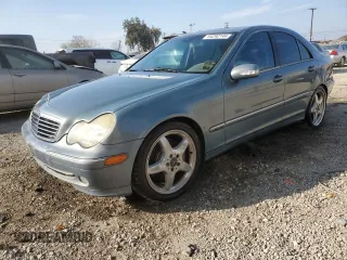 2004 Mercedes-Benz C 230 Kompressor with VIN WDBRF40J34F537291, listed as a Copart auction lot 84292144 with 199,990 mi miles and Clean Title. Bid and sale history available at DreamBid. Image 1.