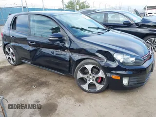 2011 Volkswagen GTI PZEV z VIN WVWHD7AJ0BW148981, wystawiony jako IAAI lot #42248799 z przebiegiem 109 655 mil mil oraz . Historia ofert i sprzedaży dostępna na DreamBid. Obrazek 1.