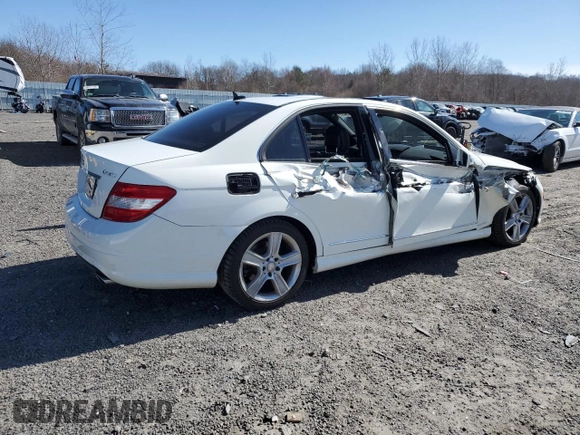 2011 Mercedes-Benz C 300 Sport with VIN WDDGF8BB8BR185395, listed as a Copart auction lot 47093435 with 137,621 mi miles and Clean title. Bid and sale history available at DreamBid. Image 3.