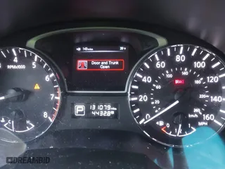2013 Nissan Altima 3.5 SL with VIN 1N4BL3AP1DC118307, listed as a IAAI auction lot 41235680 with 131,079 mi miles. Bid and sale history available at carsss.com. Image 15.