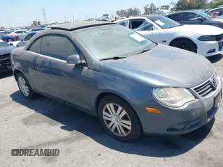 2008 Volkswagen Eos Turbo с VIN WVWBA71F18V020497, выставлен на аукционе IAAI как лот 42294394 с пробегом 134 582 миль миль и . История ставок и продаж доступна на DreamBid. Изображение 1.