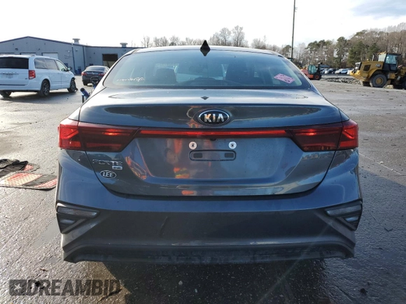 2021 Kia Forte FE с VIN 3KPF24AD8ME355511, выставлен на аукционе Copart как лот 85267924 с пробегом 34 186 миль миль и Списание • Salvage title. История ставок и продаж доступна на DreamBid. Изображение 6.