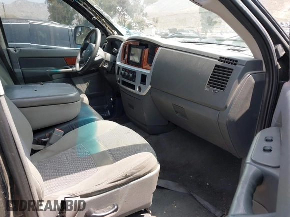 2006 Dodge 1500 SLT with VIN 1D7HA18276J139367, listed as a IAAI auction lot 42184858 with 308,631 mi miles and . Bid and sale history available at carsss.com. Image 5.