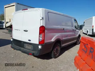 2019 Ford Transit with VIN 1FTYE1YM7KKA11022, listed as a IAAI auction lot 41790533 with 212,997 mi miles. Bid and sale history available at carsss.com. Image 4.