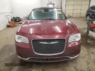 2017 Chrysler 300 with VIN 2C3CCAKG0HH639320, listed as a Copart auction lot 86405044 with 156,479 mi miles and Non Repairable. Bid and sale history available at carsss.com. Image 5.