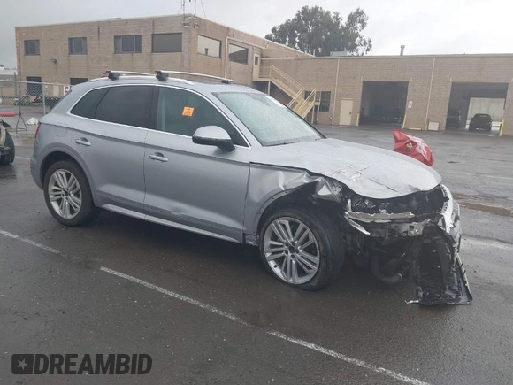 2018 Audi Q5 Premium Plus with VIN WA1BNAFY3J2044961, listed as a IAAI auction lot 41720171 with 98,481 mi miles. Bid and sale history available at carsss.com. Image 1.
