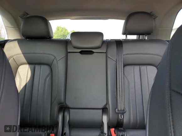 2018 Audi Q5 Premium with VIN WA1ANAFY7J2246066, listed as a Copart auction lot 59571795 with 131,626 mi miles and Salvage title. Bid and sale history available at DreamBid. Image 10.