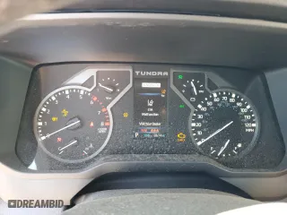 2024 Toyota Tundra 4WD SR5 with VIN 5TFLA5DB3RX188424, listed as a Copart auction lot 47259335 with 8,674 mi miles and Salvage Title. Bid and sale history available at carsss.com. Image 9.