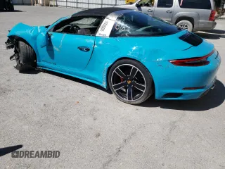 2017 Porsche 911 4S with VIN WP0BB2A9XHS136860, listed as a Copart auction lot 58390023 with 18,316 mi miles. Bid and sale history available at carsss.com. Image 2.