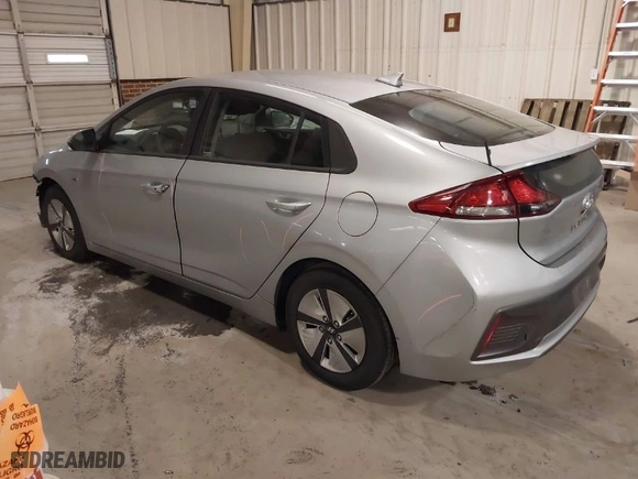 2020 Hyundai Ioniq Hybrid Blue with VIN KMHC65LC4LU213542, listed as a IAAI auction lot 41361881 with 120,250 mi miles. Bid and sale history available at carsss.com. Image 3.
