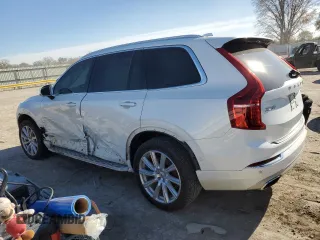 2016 Volvo XC90 T6 Inscription with VIN YV4A22PL6G1052695, listed as a Copart auction lot 82426454 with 0 mi miles and Salvage Title. Bid and sale history available at carsss.com. Image 2.