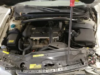 2005 Volvo S80 with VIN YV1TH592151395003, listed as a Copart auction lot 77357464 with 151,091 mi miles and Salvage Title. Bid and sale history available at carsss.com. Image 11.